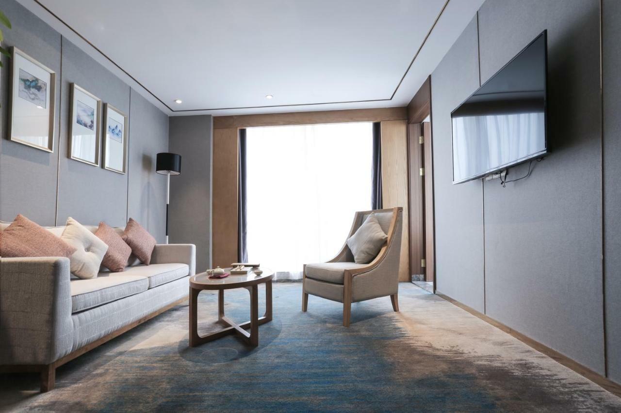 Venus Royal Hotel Foshan Kuiqi Road Metro Station Ngoại thất bức ảnh