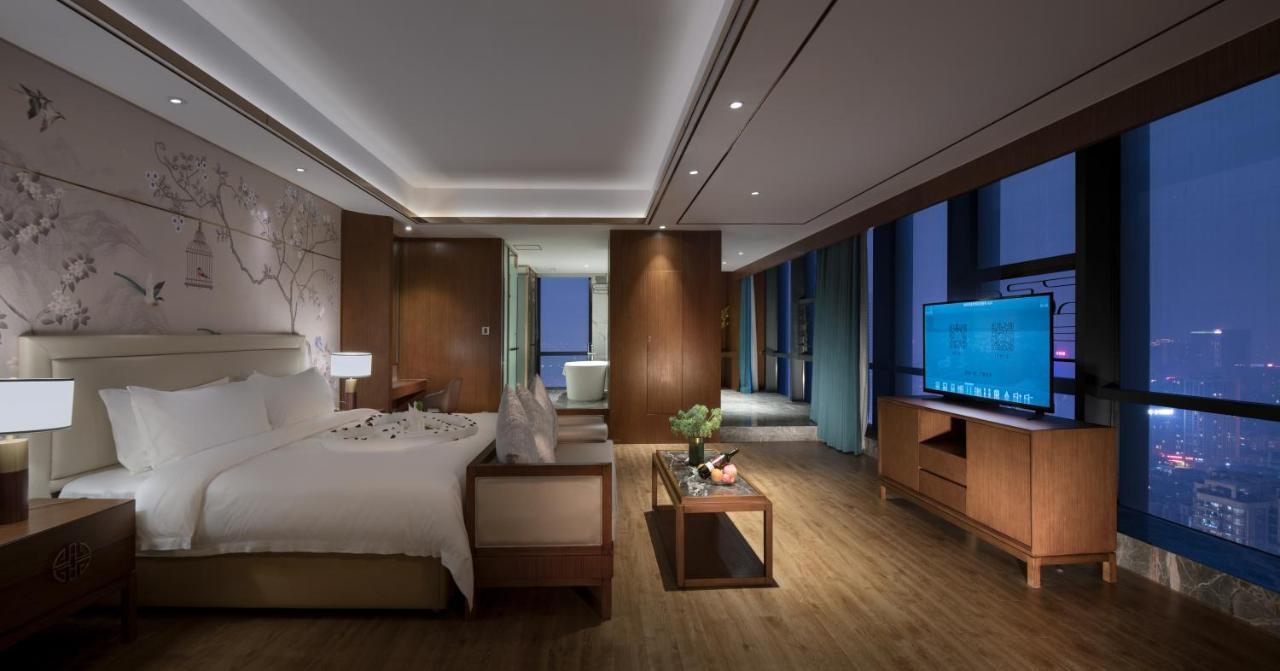 Venus Royal Hotel Foshan Kuiqi Road Metro Station Ngoại thất bức ảnh